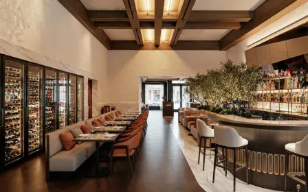 Restaurant & Bar