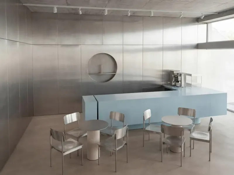 Restaurant designed with MeltFlex AI: Brushed Steel Cafe