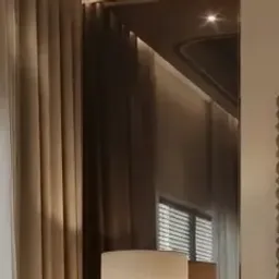 gold table lamp