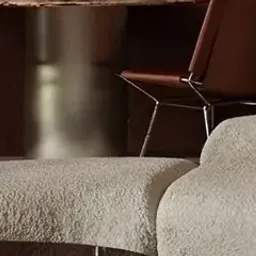 round dining table