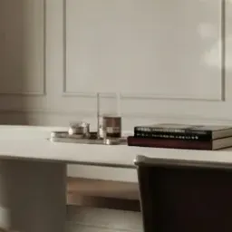 oval dining table