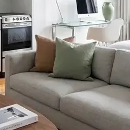 oval wood coffee table