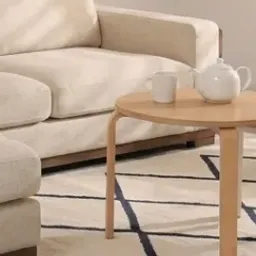 round wood coffee table