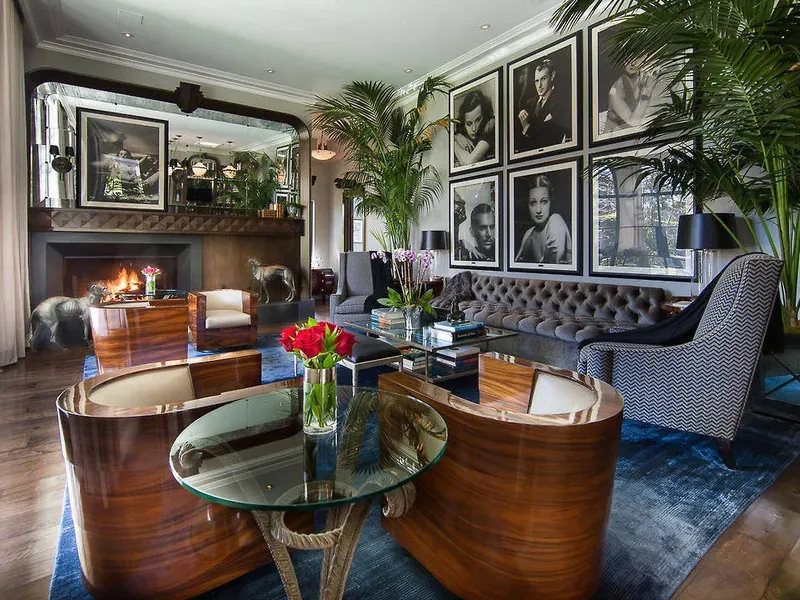 Art Deco interior design example